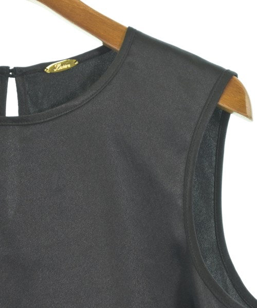 Lisiere เสื้อลำลอง