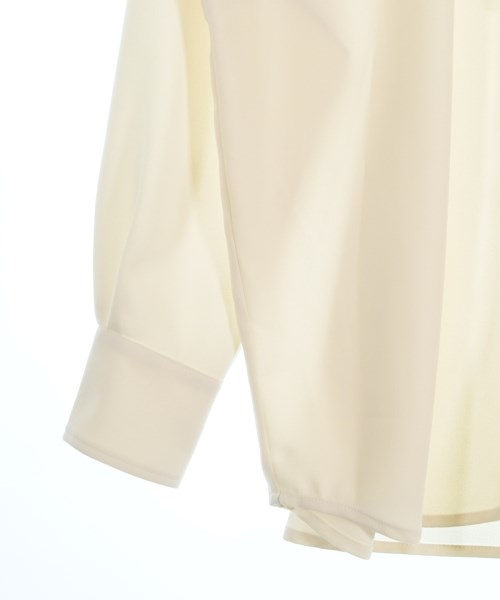 Lisiere เสื้อลำลอง