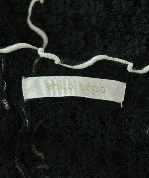 ehka sopo เสื้อยืด/เสื้อท็อปส์