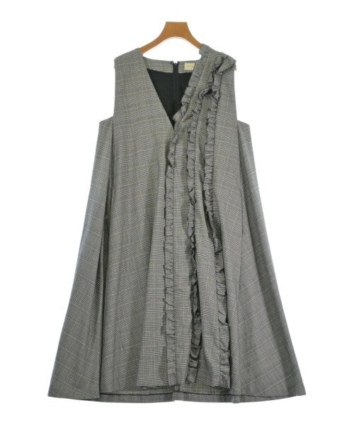 Re.Verofonna ชุดเดรส