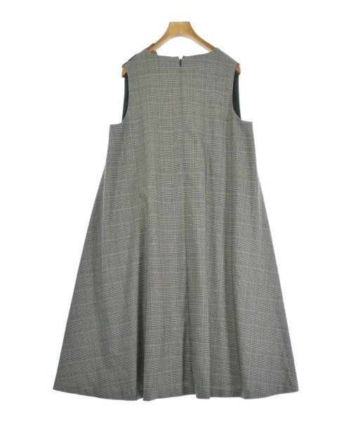 Re.Verofonna ชุดเดรส