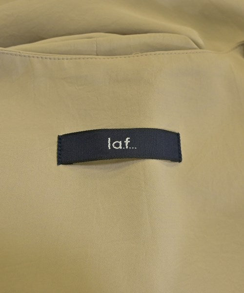 la.f... เสื้อกั๊ก