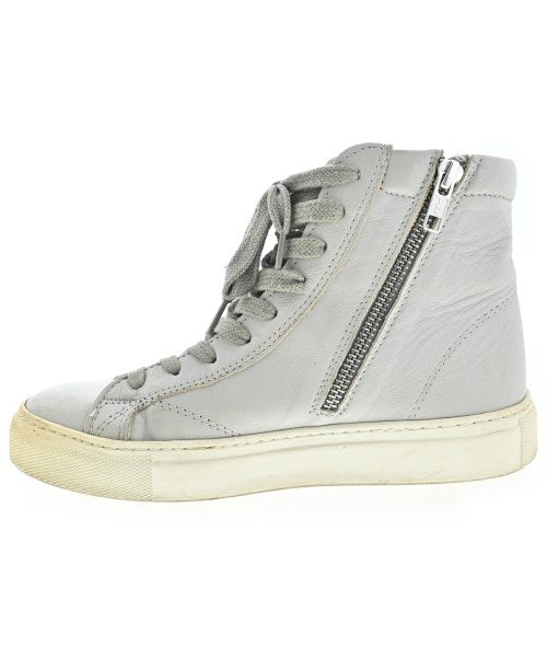 Amb รองเท้าผ้าใบ