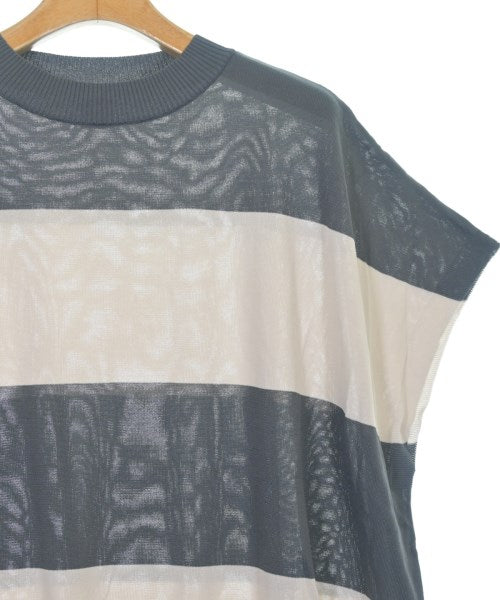 β เสื้อแขนกุด