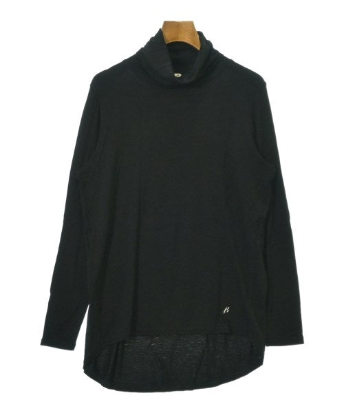 β เสื้อยืด/เสื้อท็อปส์