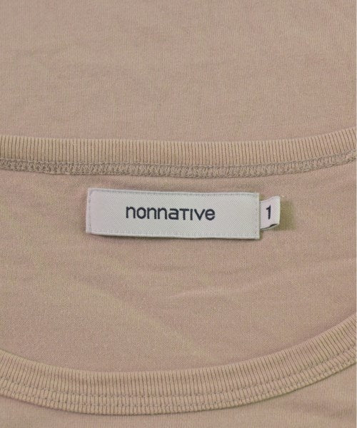 nonnative เสื้อยืด/เสื้อท็อปส์