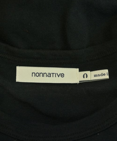 nonnative เสื้อยืด/เสื้อท็อปส์