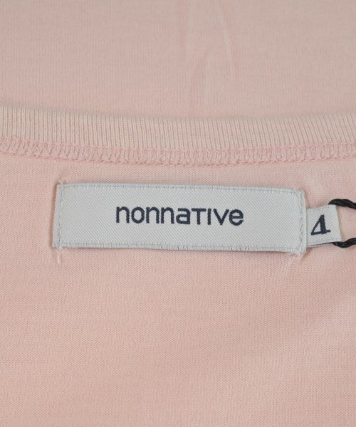 nonnative เสื้อยืด/เสื้อท็อปส์
