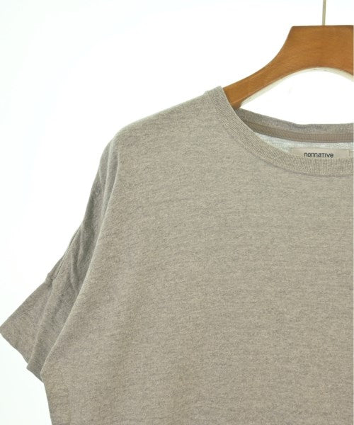 nonnative เสื้อยืด/เสื้อท็อปส์