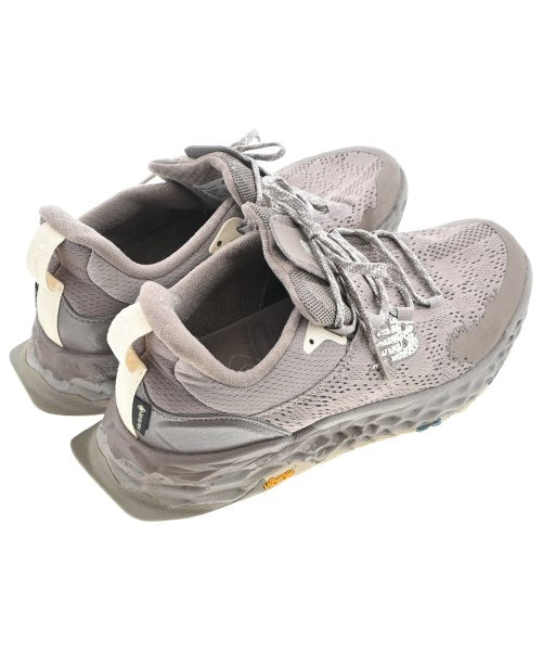 nonnative รองเท้าผ้าใบ