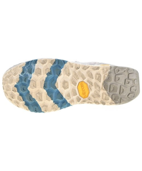 nonnative รองเท้าผ้าใบ