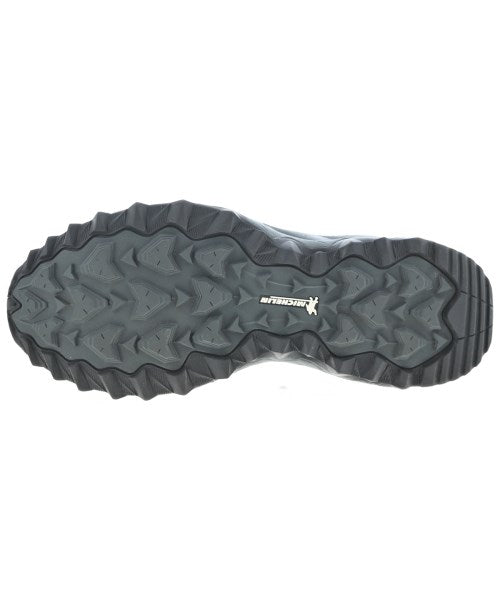 nonnative รองเท้าผ้าใบ