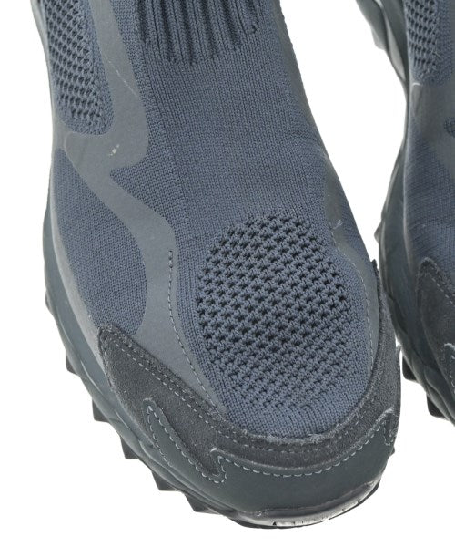 nonnative รองเท้าผ้าใบ