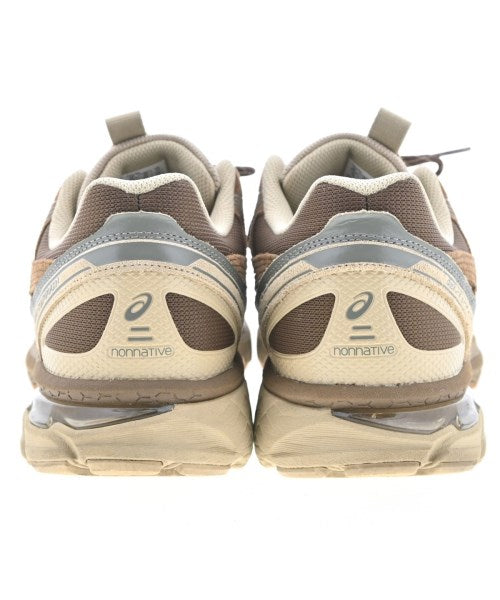 nonnative รองเท้าผ้าใบ