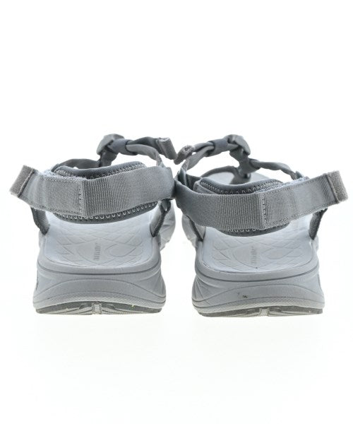 nonnative รองเท้าแตะ