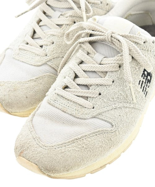 nonnative รองเท้าผ้าใบ