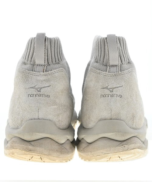 nonnative รองเท้าผ้าใบ