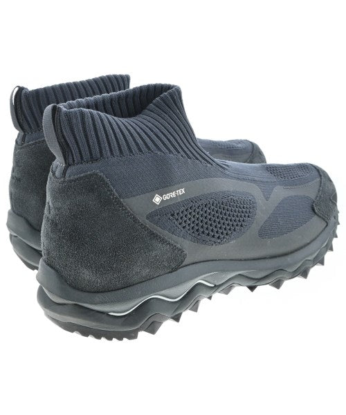 nonnative รองเท้าผ้าใบ