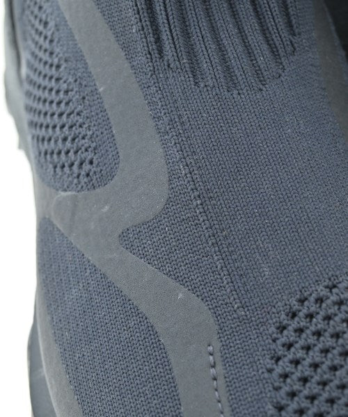 nonnative รองเท้าผ้าใบ