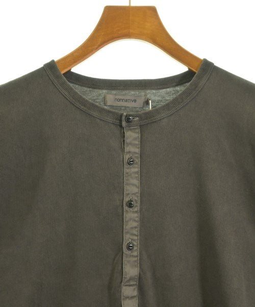 nonnative เสื้อยืด/เสื้อท็อปส์