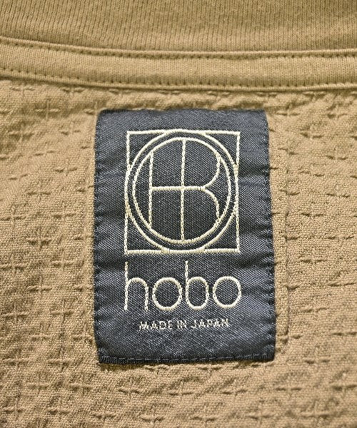 hobo เสื้อยืด/เสื้อท็อปส์