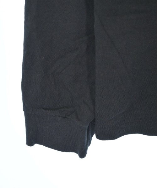 UNUSED เสื้อยืด/เสื้อท็อปส์