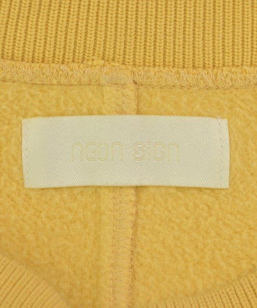 NEON SIGN เสื้อสเวตเตอร์