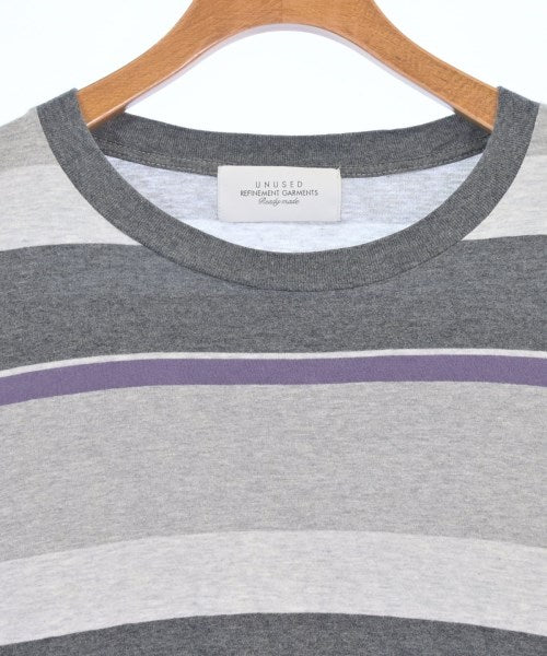 UNUSED เสื้อยืด/เสื้อท็อปส์