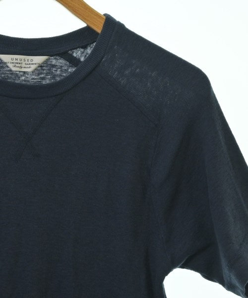 UNUSED เสื้อยืด/เสื้อท็อปส์