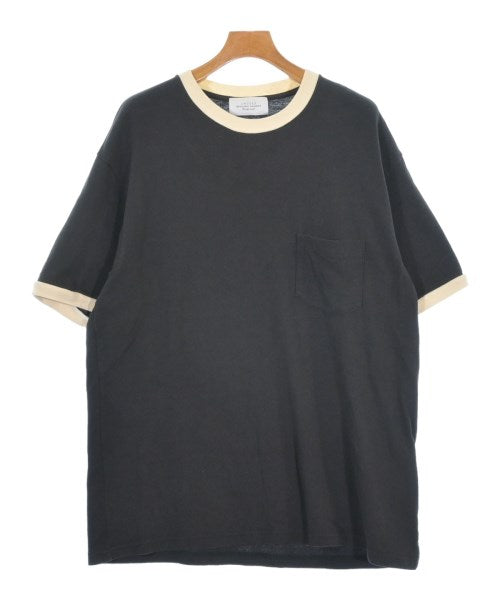 UNUSED เสื้อยืด/เสื้อท็อปส์