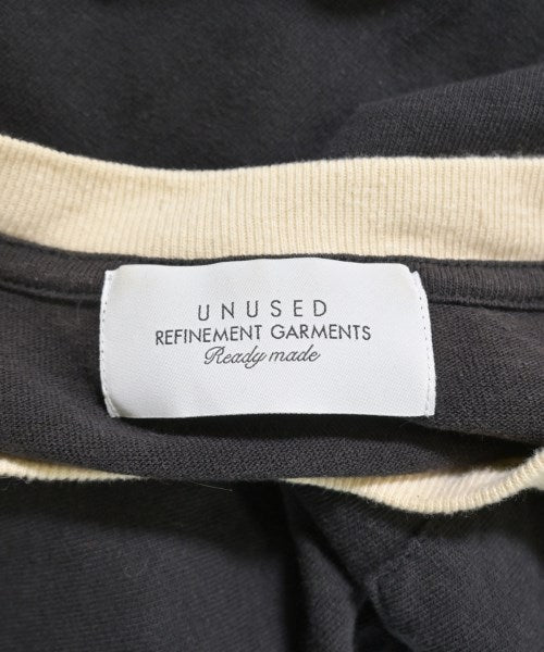 UNUSED เสื้อยืด/เสื้อท็อปส์