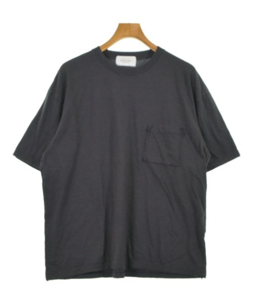 UNUSED เสื้อยืด/เสื้อท็อปส์