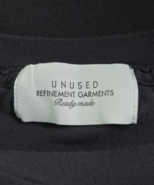 UNUSED เสื้อยืด/เสื้อท็อปส์