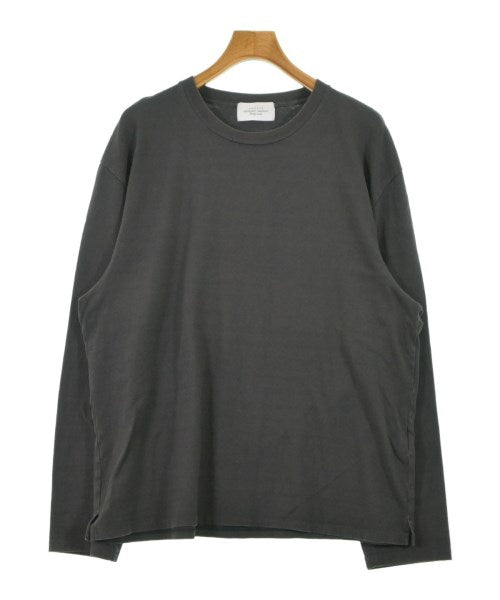 UNUSED เสื้อยืด/เสื้อท็อปส์