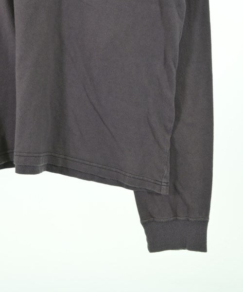 UNUSED เสื้อยืด/เสื้อท็อปส์