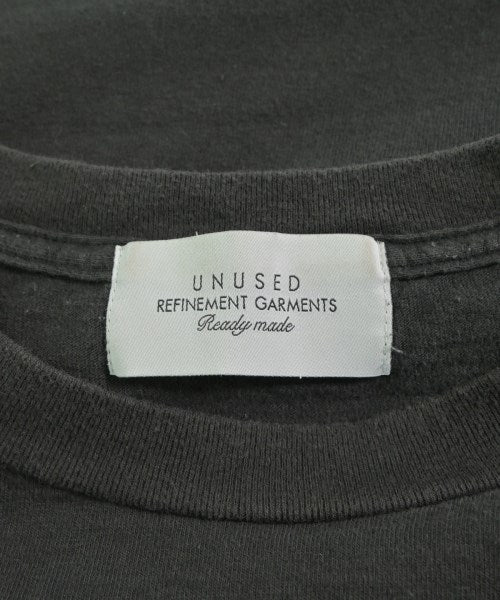 UNUSED เสื้อยืด/เสื้อท็อปส์