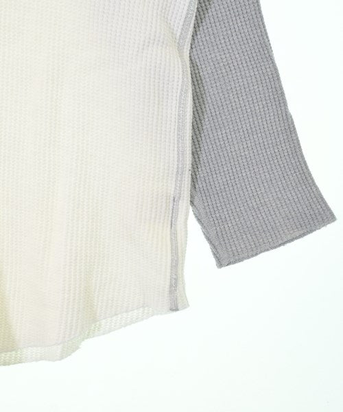 UNUSED เสื้อยืด/เสื้อท็อปส์