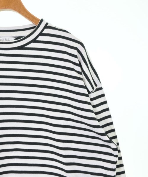 UNUSED เสื้อยืด/เสื้อท็อปส์