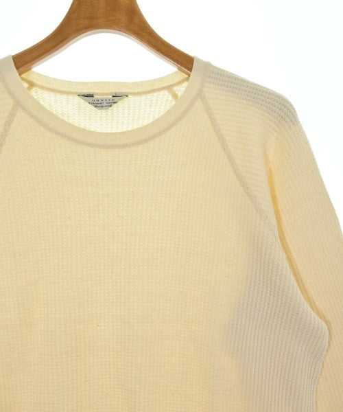 UNUSED เสื้อยืด/เสื้อท็อปส์