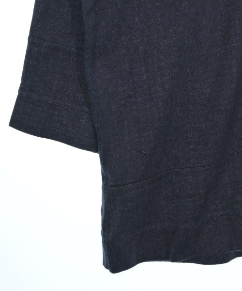 UNUSED เสื้อยืด/เสื้อท็อปส์