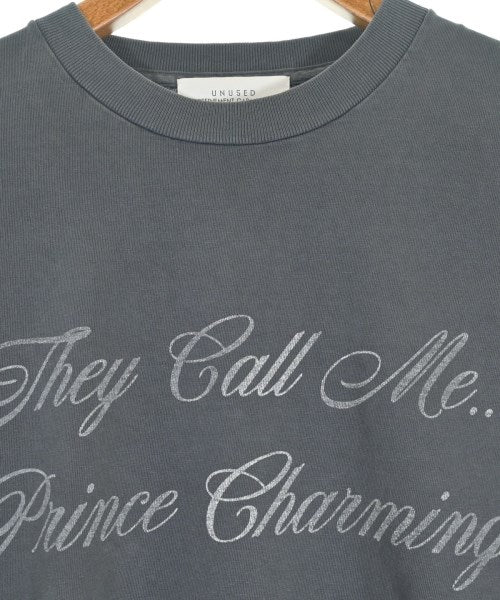 UNUSED เสื้อยืด/เสื้อท็อปส์