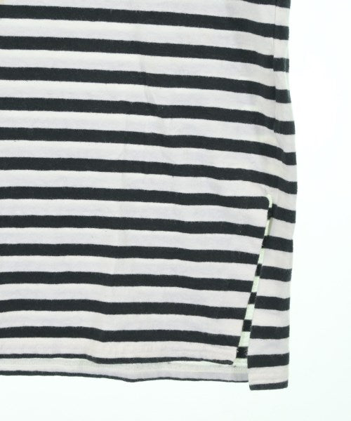 UNUSED เสื้อยืด/เสื้อท็อปส์