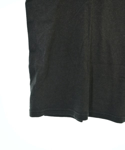 UNUSED เสื้อยืด/เสื้อท็อปส์