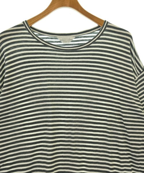 UNUSED เสื้อยืด/เสื้อท็อปส์