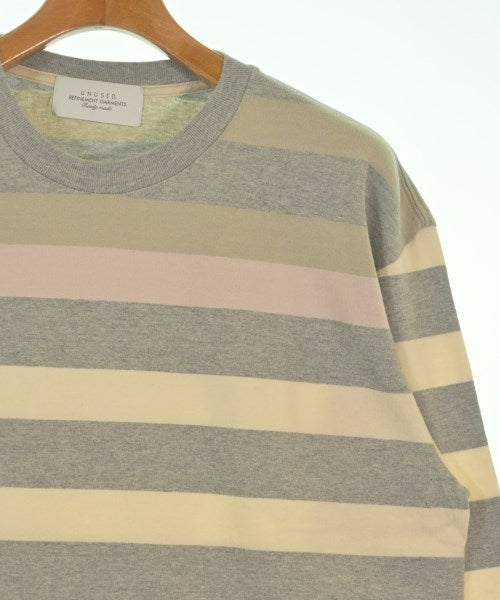 UNUSED เสื้อยืด/เสื้อท็อปส์