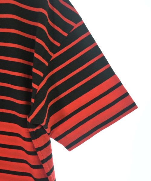 UNUSED เสื้อยืด/เสื้อท็อปส์