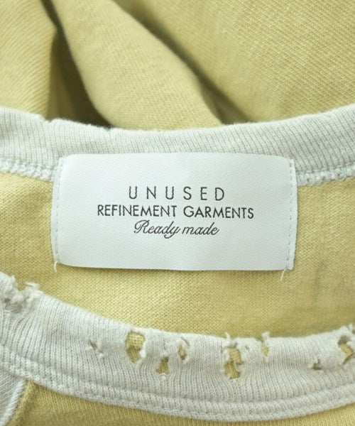 UNUSED เสื้อยืด/เสื้อท็อปส์