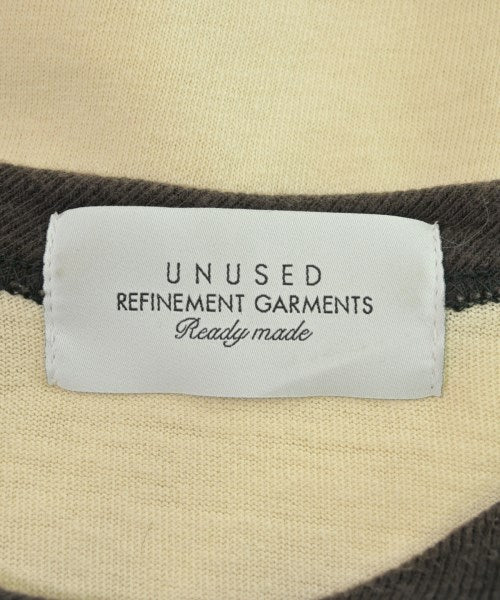 UNUSED เสื้อยืด/เสื้อท็อปส์