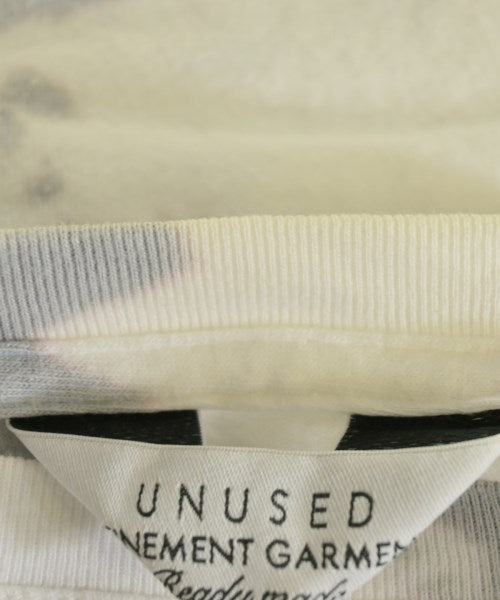 UNUSED เสื้อยืด/เสื้อท็อปส์