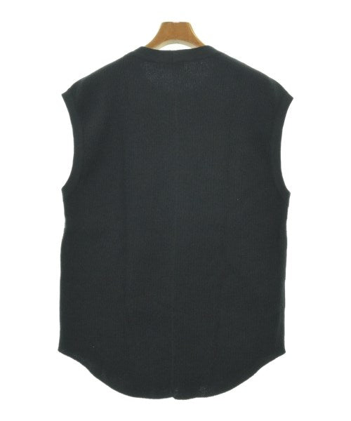 UNUSED เสื้อยืด/เสื้อท็อปส์